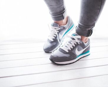 Running-Shoes-3